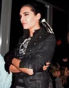 Poze - new look ..ce ziketi:>..mie imi place :D - BIll kaulitz